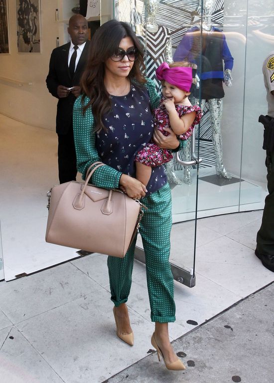 Khloe Kardashian kontra Kourtney (FOTO)