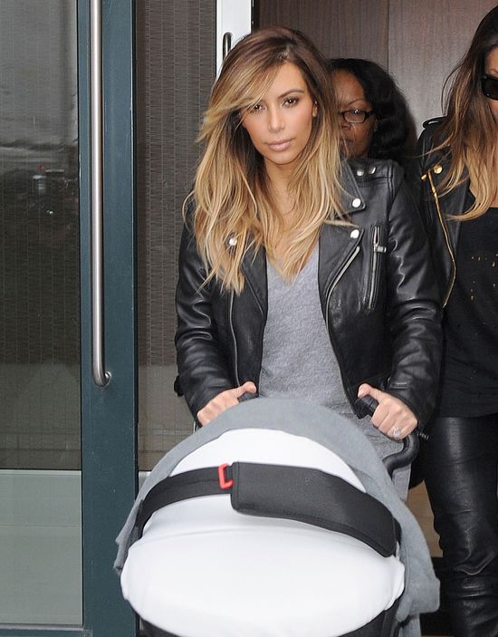 Warhol namaluje Kim Kardashian Warhol namaluje Kim Kardashian