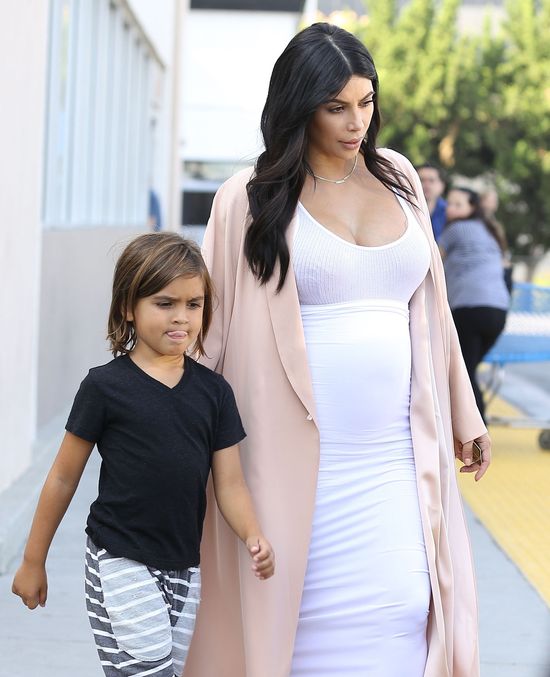 Kim Kardashian nudziła się na wakacjach (FOTO)