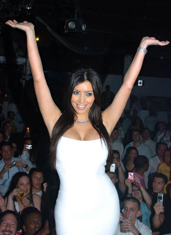 Oto zdjęcia kompromitujące Kim Kardashian (FOTO)