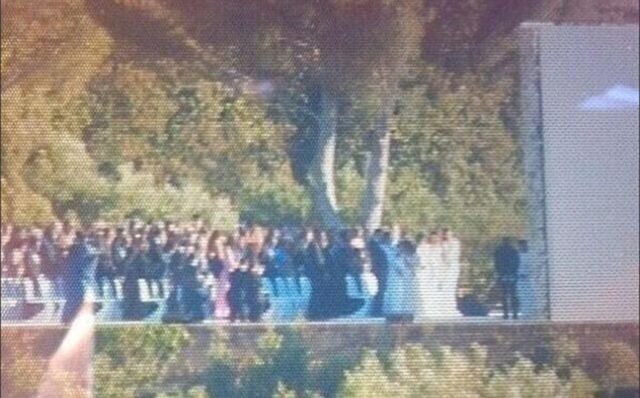 Mamy PIERWSZE ZDJĘCIA ze ślubu Kim Kardashian (FOTO)