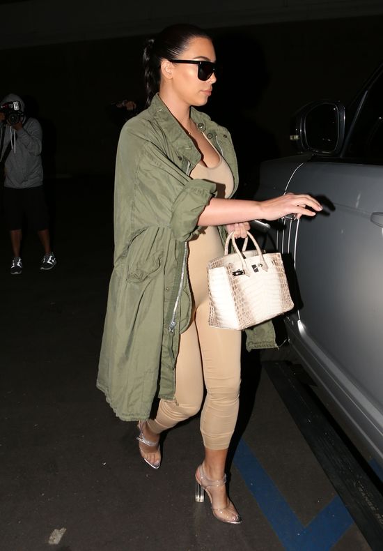 Stęskniłeś się za pupą Kim? Zapomnij o niej! (FOTO)