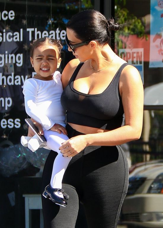 Długo nie wytrzymała bez doczepów (FOTO)