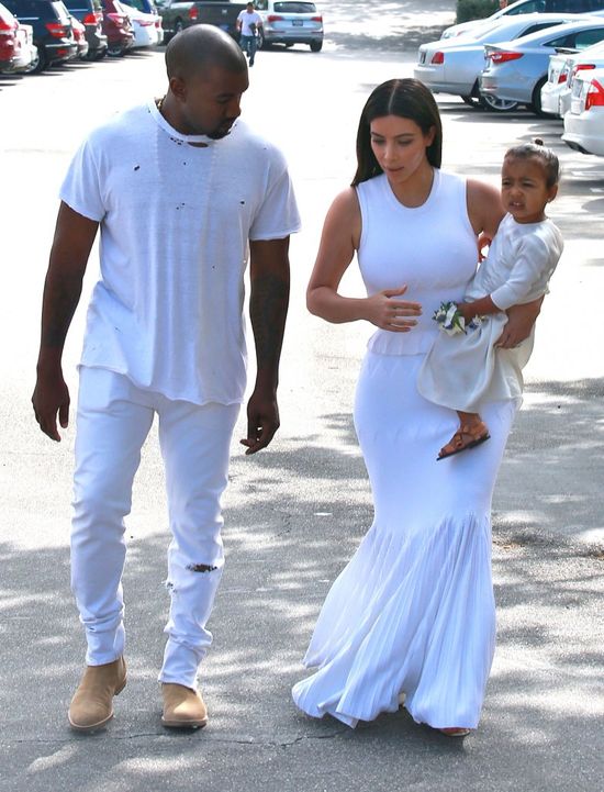 Kim Kardashian właśnie ogłosiła rozwód? Kim Kardashian właśnie ogłosiła rozwód?