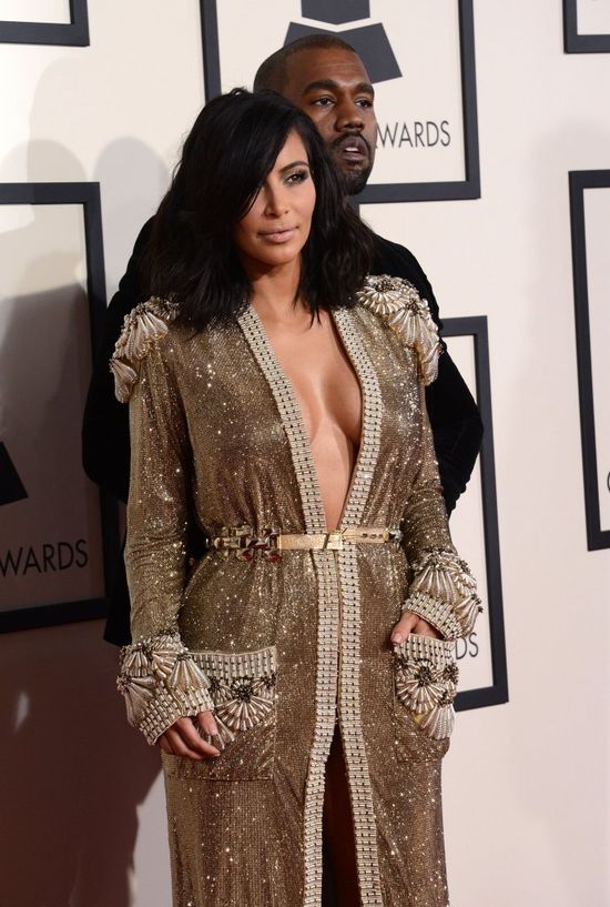 Eksperci twierdzą, że Kimye udwali miłość przed kamerami