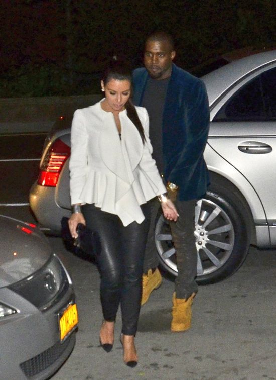 Kanye West ZNĘCAŁ SIĘ nad Kim? BIŁ JĄ I PONIŻAŁ! Kanye West ZNĘCAŁ SIĘ nad Kim? BIŁ JĄ I PONIŻAŁ!