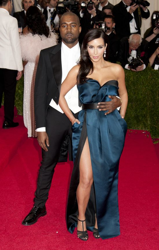 Kim Kardashian pokazała majtki na GALI MET! (FOTO)