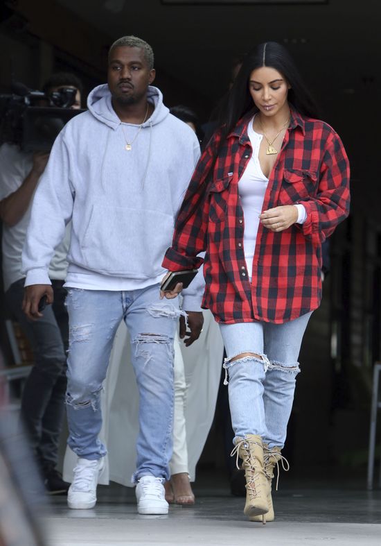  Kim Kardashian stała się bardzo WYRAFINOWANA w kwestii kontrolowania Kanye