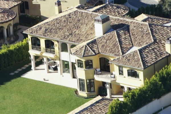 To ten dom Kimye doprowadzili do ruiny i chcę teraz sprzedać