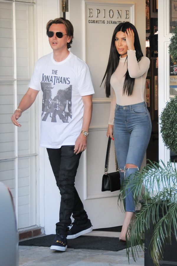 To uczucie, gdy widzisz kobietę, która jest twoim KLONEM