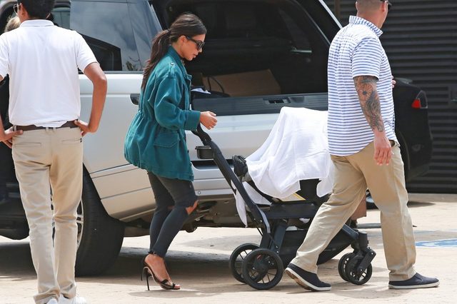 Kim Kardashian nie miała czasu na stylizację? (FOTO)