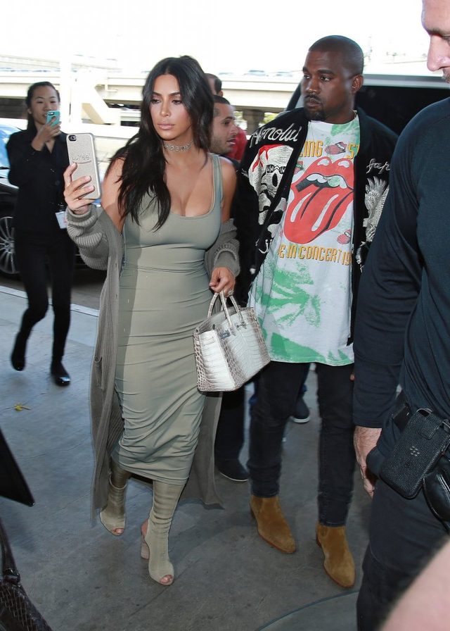 Kim Kardashian w kostiumie kąpielowym (Instagram)