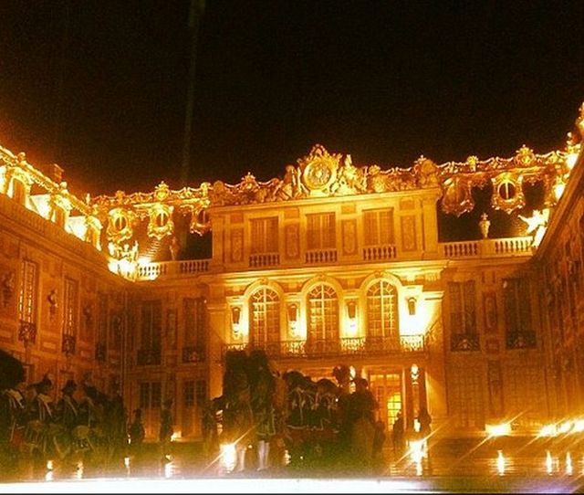 Pierwsze zdjęcia ze ślubu Kim Kardashian (FOTO+VIDEO) Pierwsze zdjęcia ze ślubu Kim Kardashian (FOTO+VIDEO)