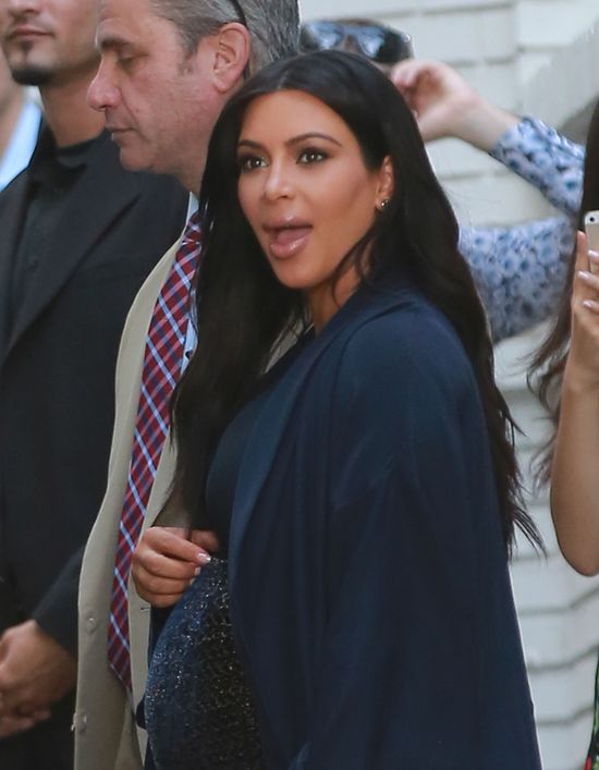 Kim Kardashian kusiła na The Vogue Fashion Show (FOTO)