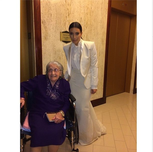 Kim Kardashian w słusznej sprawie (FOTO)