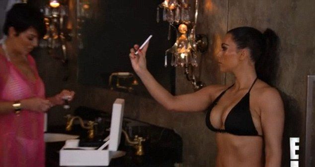 Kris Jenner zaczyna poważnie martwić się o Kim (VIDEO) Kris Jenner zaczyna poważnie martwić się o Kim (VIDEO)