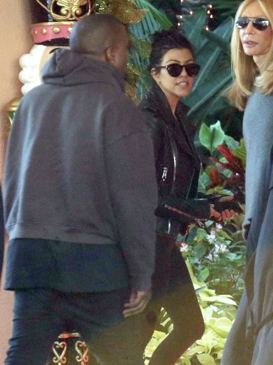 Ciężarna Kim Kardashian wreszcie skapitulowała (FOTO)