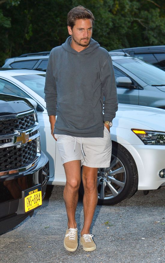 Wszyscy na luzie, a Kim Kardashian... (FOTO) Wszyscy na luzie, a Kim Kardashian... (FOTO)