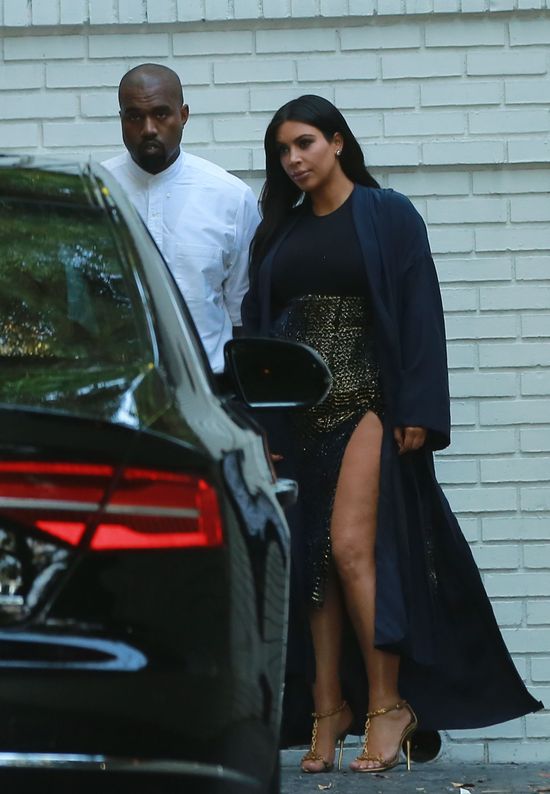 Kim Kardashian kusiła na The Vogue Fashion Show (FOTO)