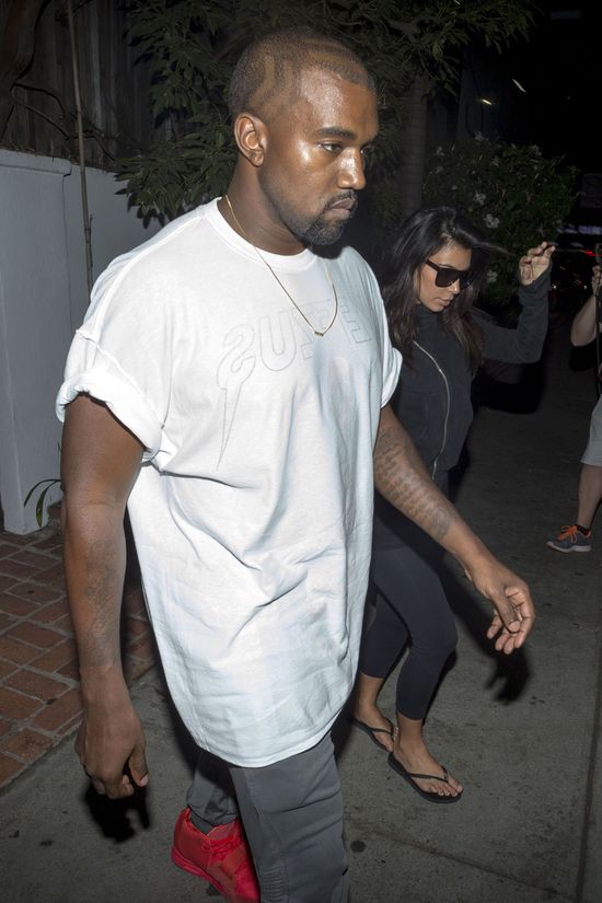 Kim Kardashian przyłapana! (FOTO)