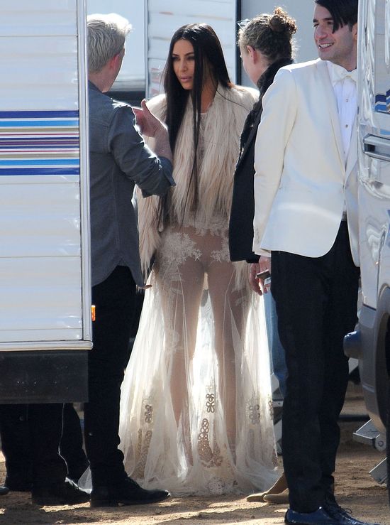 Założenie tej kreacji po raz drugi, może oznaczać dla Kim Kardashian tylko jedno