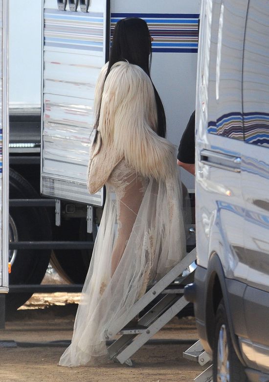 Założenie tej kreacji po raz drugi, może oznaczać dla Kim Kardashian tylko jedno