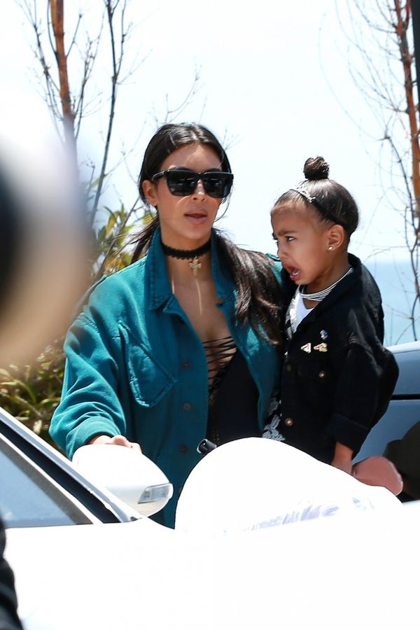 Kim przygotowuje Nori do narodzin kuzyna (lub kuzynki) Kim przygotowuje Nori do narodzin kuzyna (lub kuzynki)