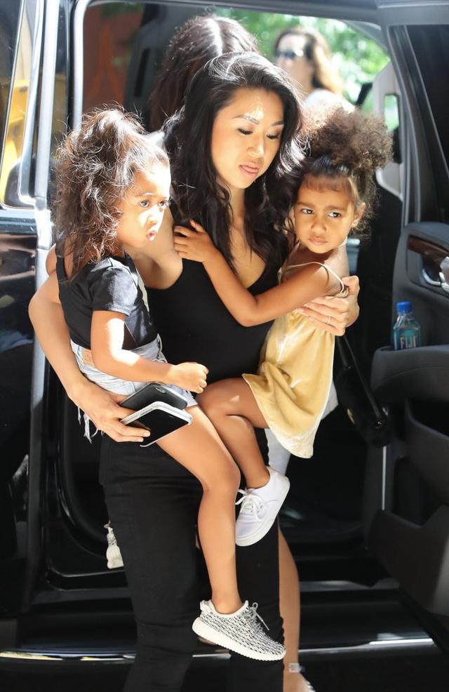 Stylowe Kim i Nori na wycieczce po Nowym Jorku (FOTO) Stylowe Kim i Nori na wycieczce po Nowym Jorku (FOTO)