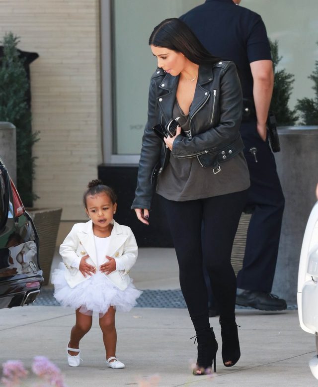 Kim Kardashian pokazała zdjęcie Nori w kąpieli (Instagram) Kim Kardashian pokazała zdjęcie Nori w kąpieli (Instagram)