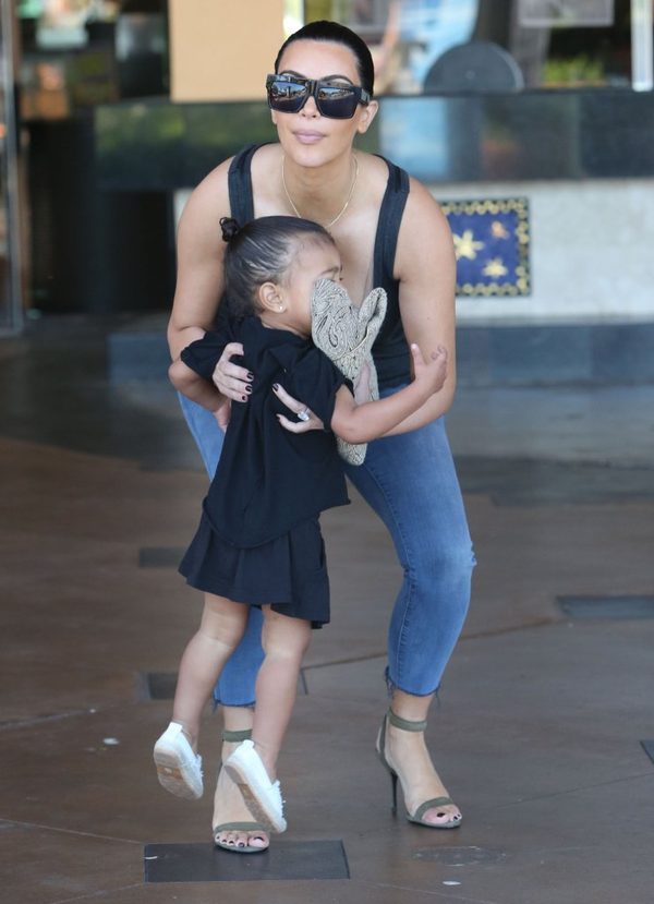 Kanye West zrugał trenerkę Kim Kardashian