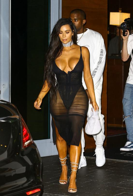 Kim Kardashian jeszcze NIGDY nie miała takich urodzin (FOTO)