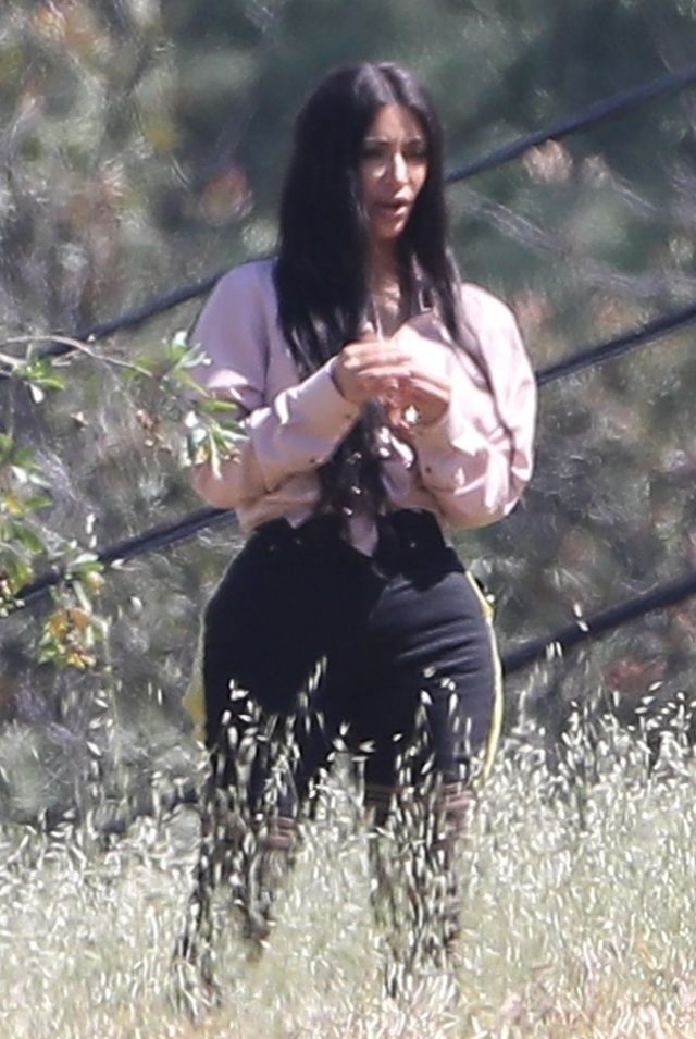 A kiedy nikt nie patrzy, Kim Kardashian... (ZDJĘCIA)