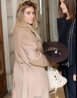 Kanye West demonstuje miłość do Kim w Paryżu (FOTO)