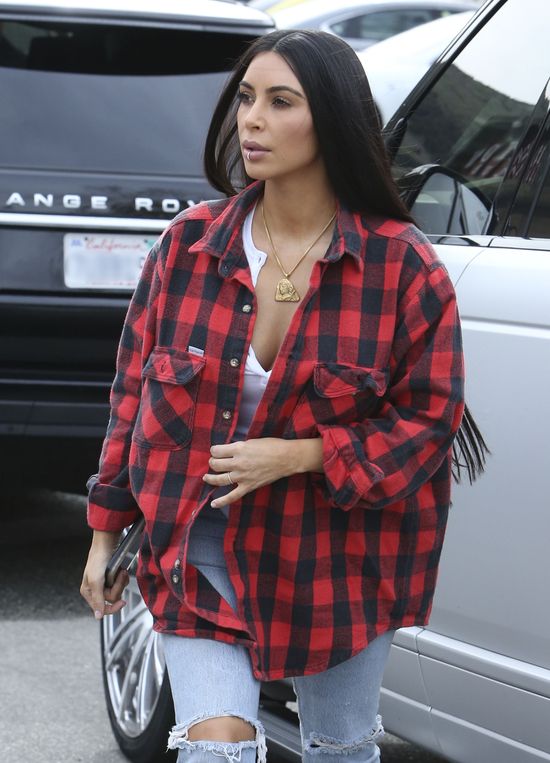 Biżuteria Kim Kardashian znaleziona? TERRORYŚCI finansują z niej ATAKI?