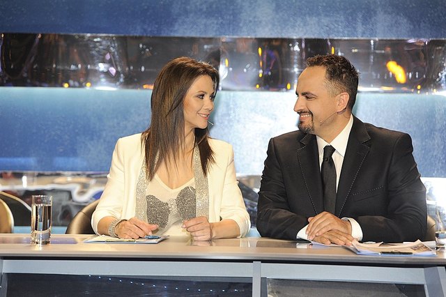 Kinga Rusin ujmuje sobie lat stylizacjami (FOTO)