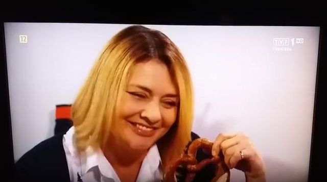 HIT sieci. W Klanie Grażynka pokazuje Maćkowi skąd się biorą dzieci... (VIDEO)