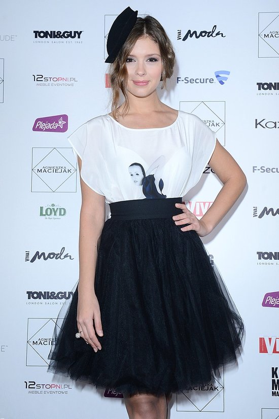 Kto ma tak szczupłą talię? (FOTO)