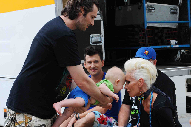 Wnuczek Kory na planie Must be the music