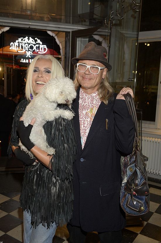 Mąż Kory chce ją leczyć marihuaną!