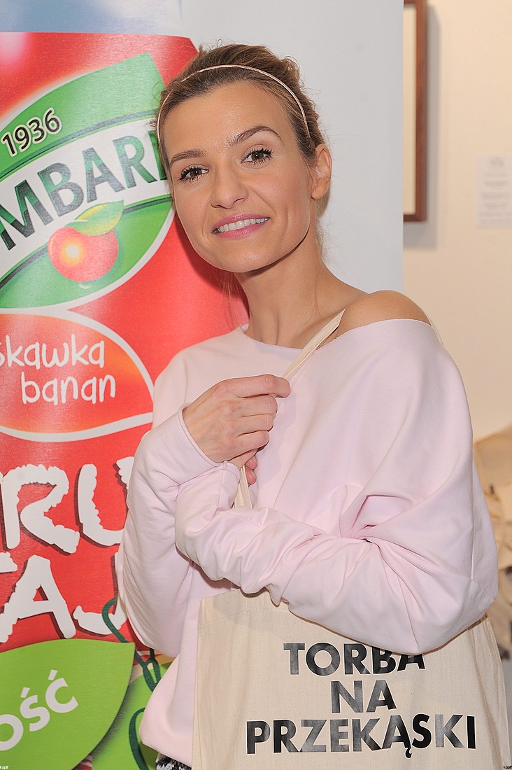 Wiosennna Joanna Koroniewska reklamuje soki (FOTO)