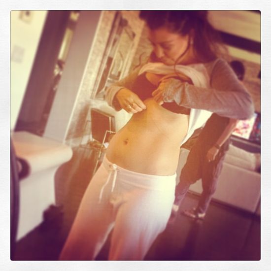 Kourtney Kardashian jest ciąży? (FOTO) Kourtney Kardashian jest ciąży? (FOTO)