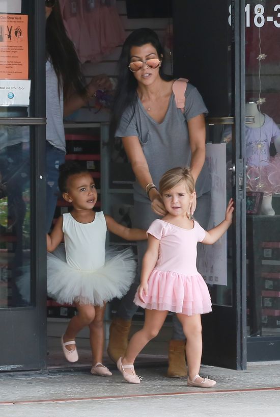 Scott Disick robi scenki Kourtney (FOTO) Scott Disick robi scenki Kourtney (FOTO)