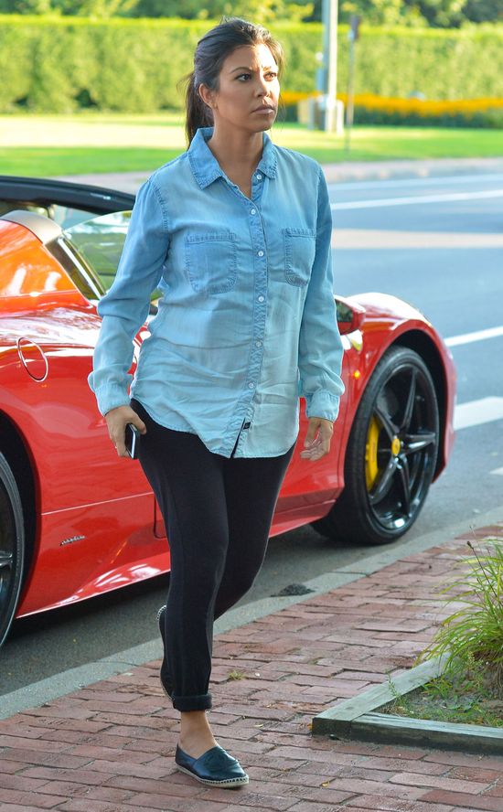 Zamiast błyszczeć na salonach, Kourtney Kardashian wolała...