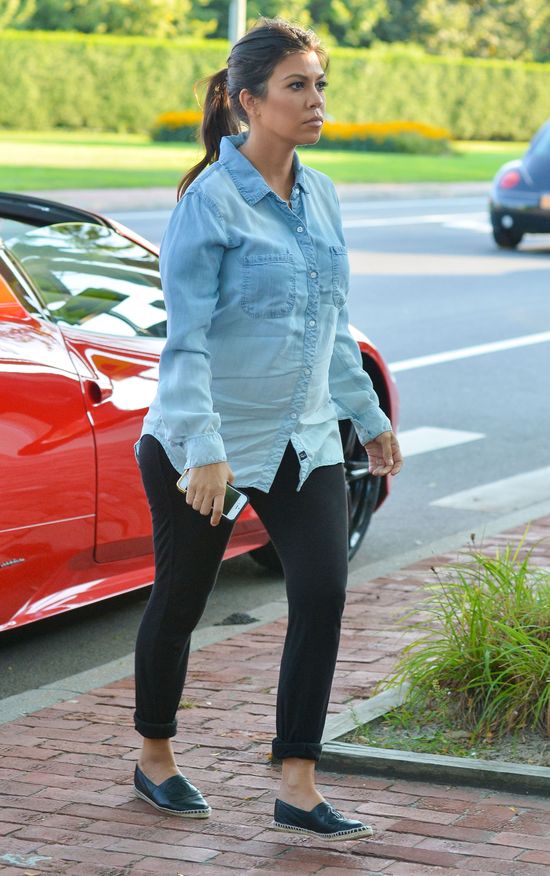 Zamiast błyszczeć na salonach, Kourtney Kardashian wolała...