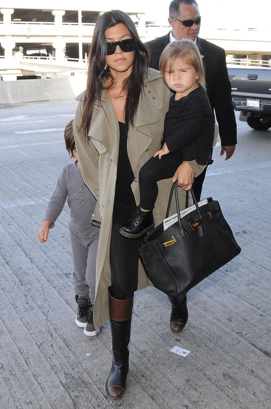 W walizek zabrała ze sobą Kourtney Kardashian do Paryża?