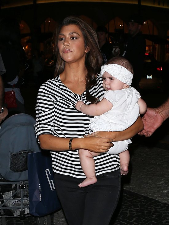 Kourtney Kardashian nosi rozmiar 32 (FOTO)