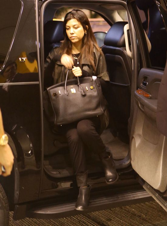 Czy Kourtney Kardashian potrzebuje makijażu? (FOTO)