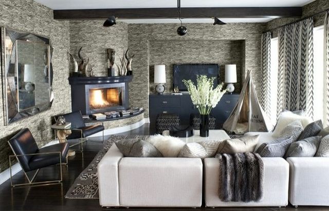 Z kamerą w domu Kourtney Kardashian (FOTO) Z kamerą w domu Kourtney Kardashian (FOTO)