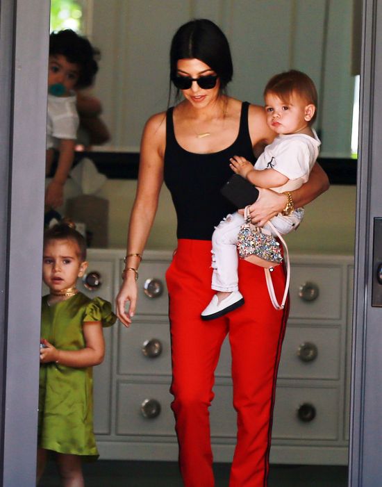 KOurtney Kardashian, penelope disick, reign disick
