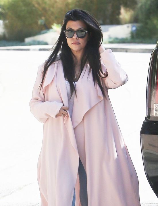 Jak wygląda Kourtney Kardashian po porodzie? (FOTO)